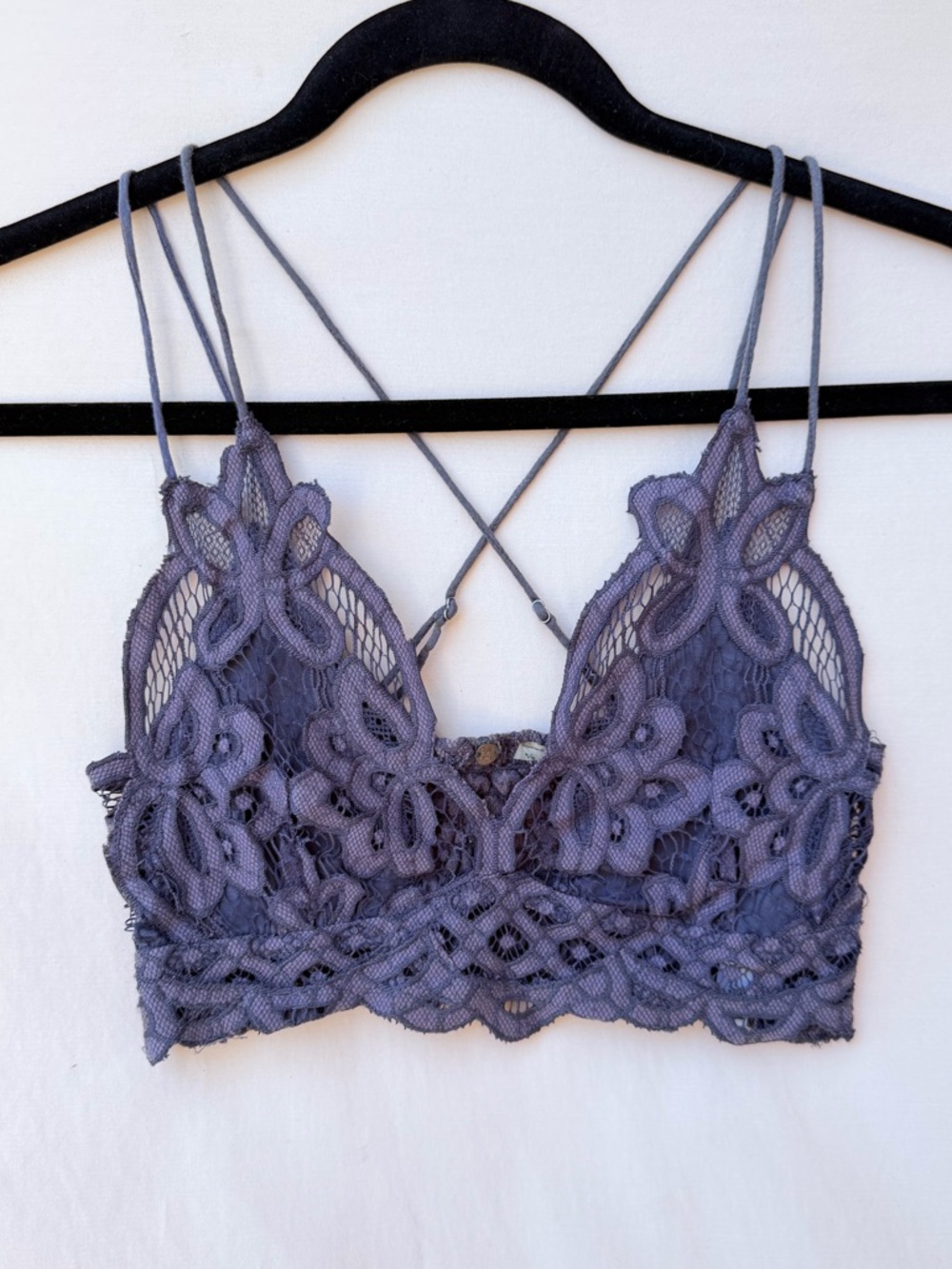 Free People Adella Crochet Lace Bralette Dusty Purple Strappy Back Cropped Fairy
